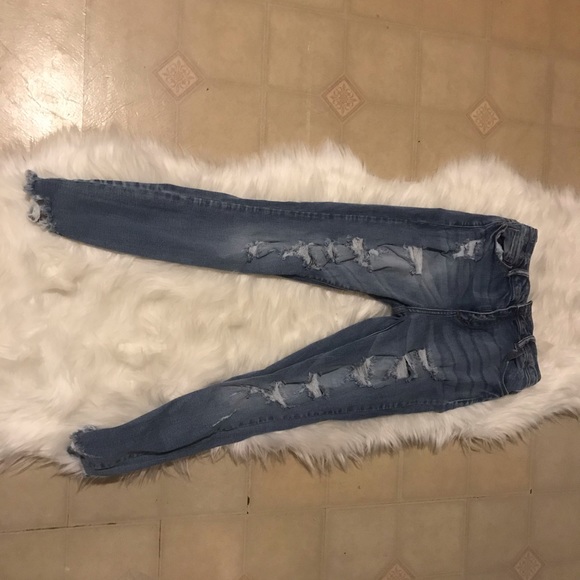 Cielo Jeans - Picture 1 of 4